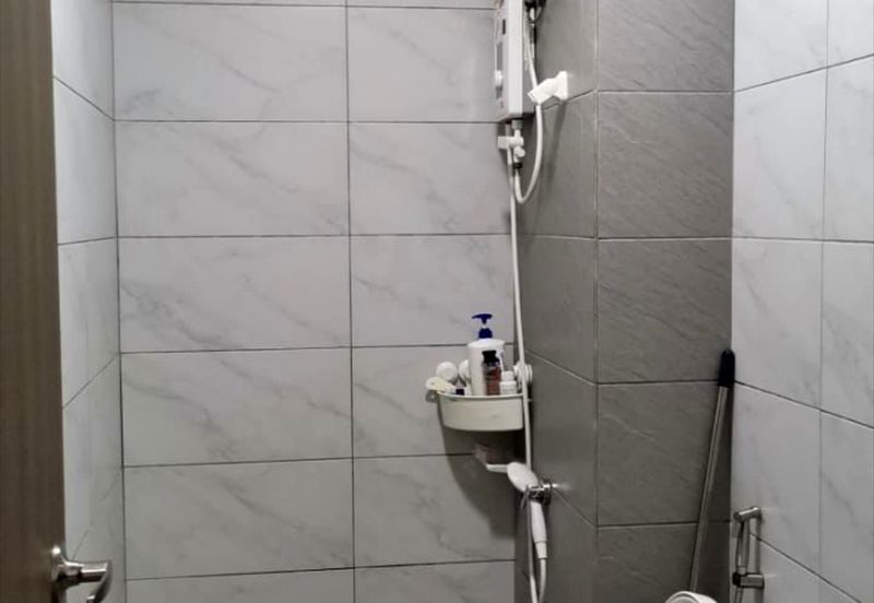 SKS Habitat Apartment, Larkin