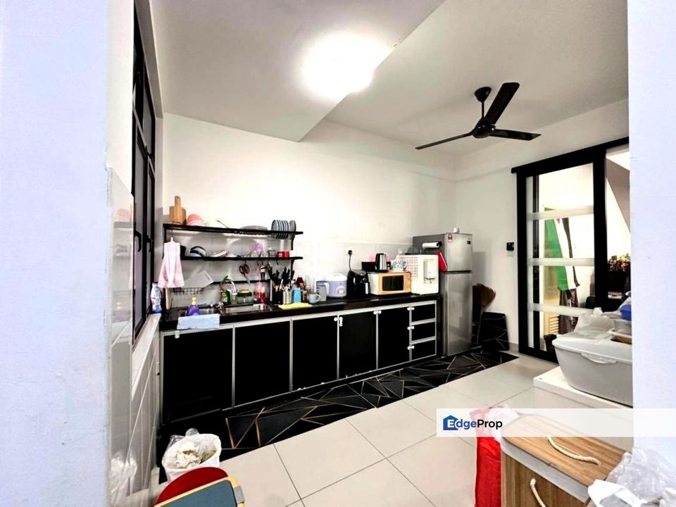 Taman Mutiara Rini / Rini Height / Double Storey Terrace , Johor, Skudai