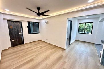 Taman Pulai Utama Flat