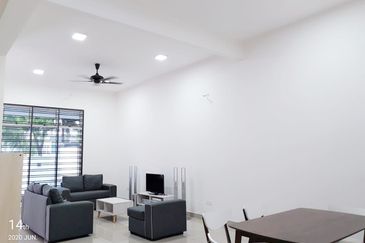 Austin Residence @Taman Mount Austin