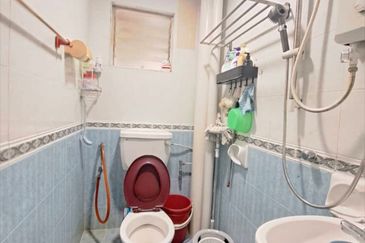 Bistari Impian Apartment @ Larkin