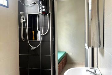 Lolite @ Seri Austin