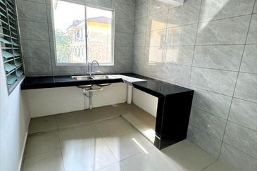 Ria 2 Apartment, Taman Megah Ria