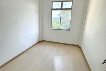 Ria 2 Apartment, Taman Megah Ria