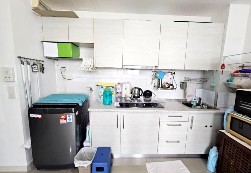 Dedaun Hijau (Greenfield Regency)