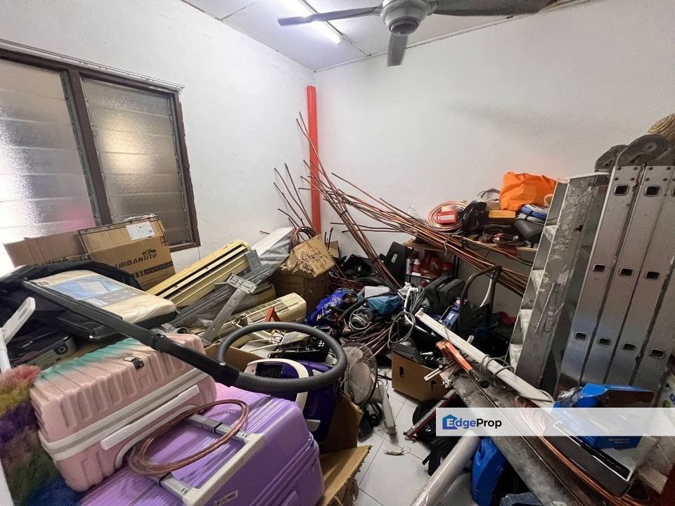 Taman Universiti / Jalan Kejayaan / Single Storey Low Cost , Johor, Skudai