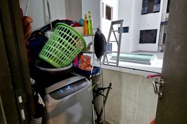 Seri Austin Luxury Apartment