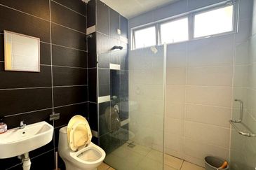 Oleander @ Kempas Utama