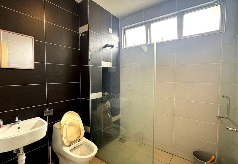 Oleander @ Kempas Utama