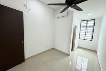 Austin Residence @Taman Mount Austin