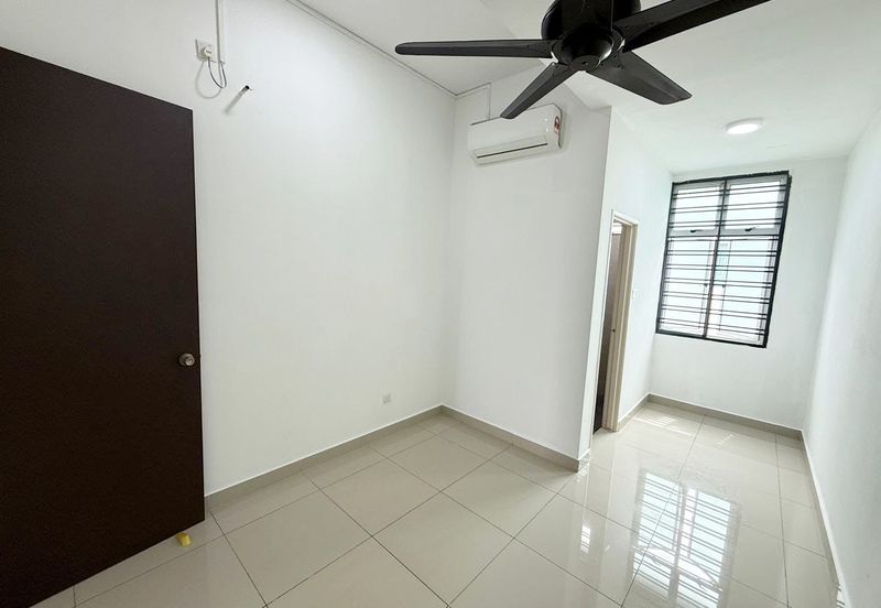 Austin Residence @Taman Mount Austin