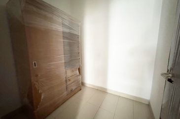 The Canal Garden South, Horizon Hills