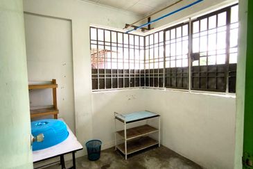 Sri Lanang Flat (Rumah Pangsa Sri Lanang)