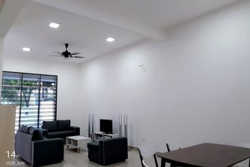 Austin Residence @Taman Mount Austin