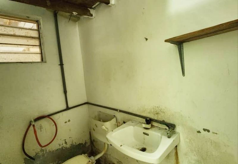 Taman Pulai Utama Flat