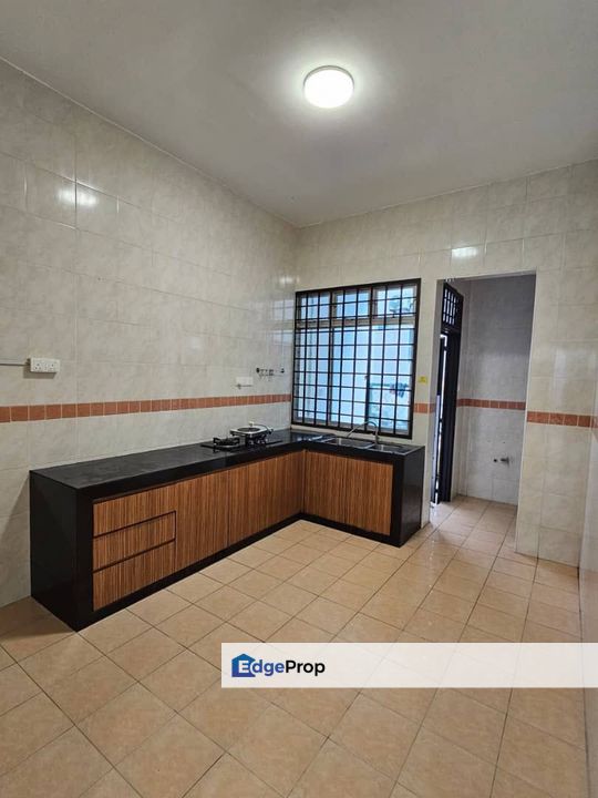 Taman Jaya Putra / Jalan Jaya Putra / Double Storey Terrace , Johor, Johor Bahru