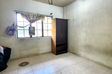 Lily & Jasmine Apartment