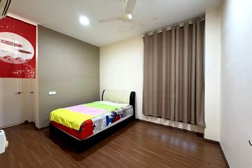 Garden Villa @ Bukit Indah 2