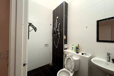 Garden Villa @ Bukit Indah 2