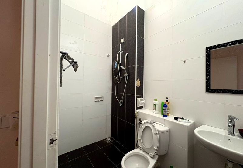 Garden Villa @ Bukit Indah 2