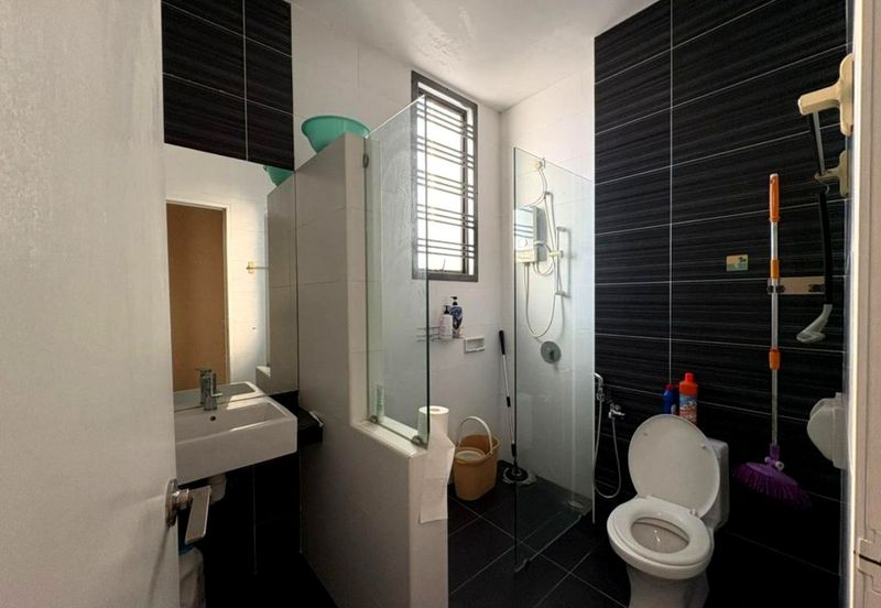 Garden Villa @ Bukit Indah 2