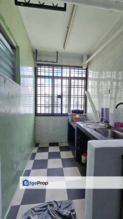 Rumah Pangsa / Permas Jaya / Low Cost Flat , Johor, Pasir Gudang