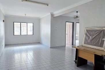 Rumah Pangsa Permas Jaya