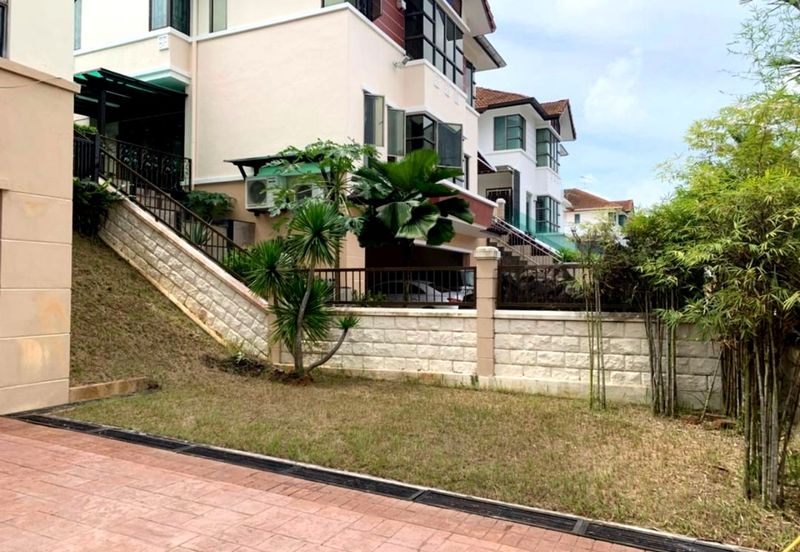 Taman Austin Heights