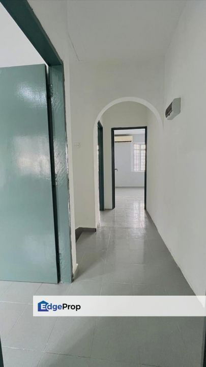 Taman Universiti / Jalan Penyiaran / Double Storey Terrace , Johor, Skudai