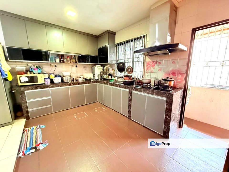 Taman Cantik / Kulai / Single Storey Terrace , Johor, Kulai