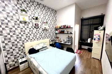 Austin Residence @Taman Mount Austin