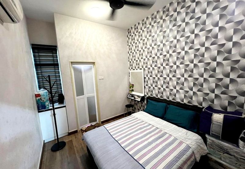 Austin Residence @Taman Mount Austin