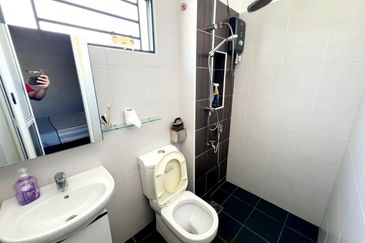 Austin Residence @Taman Mount Austin