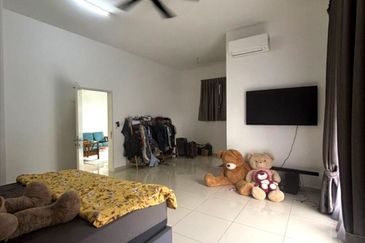 Plenitube Harp @ Taman Desa Tebrau