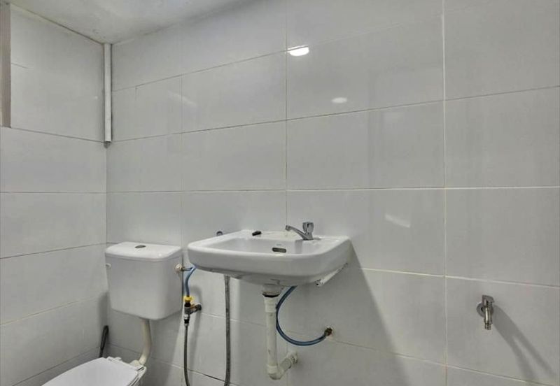 Taman Pulai Utama Flat