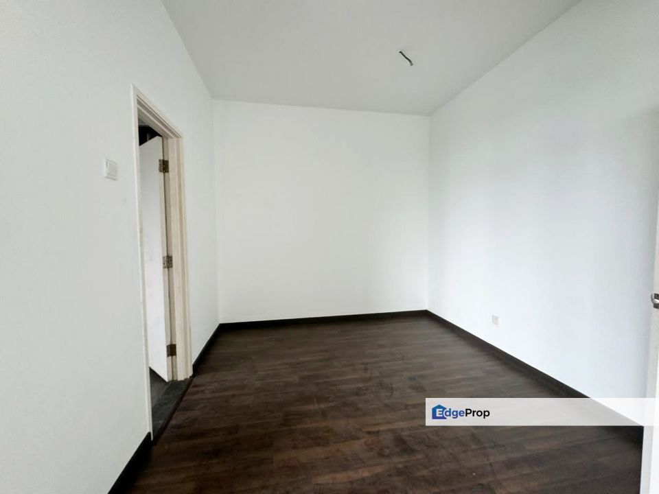 Taman Desa Tebrau / Precinct 12 / 3 Storey Semi D , Johor, Johor Bahru