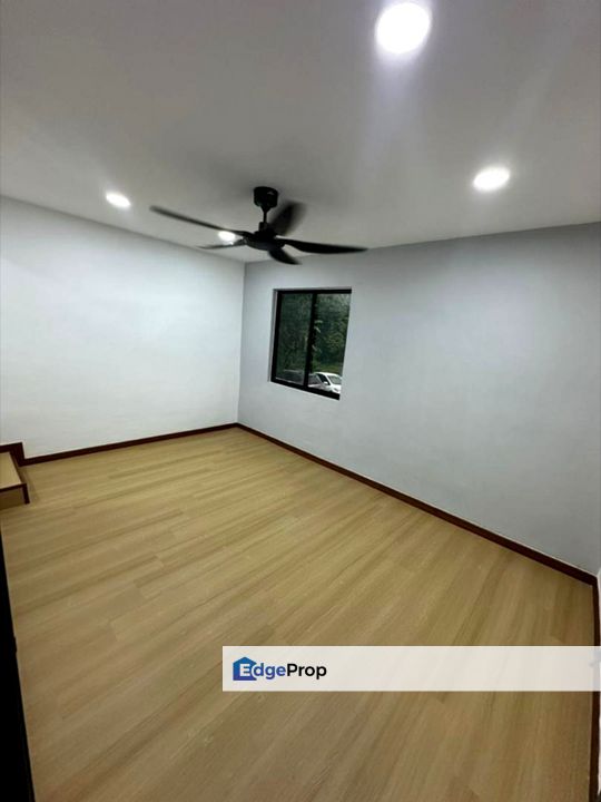 Taman Ria / Jalan Rotan Sega / 2 Storey Low Cost , Johor, Plentong