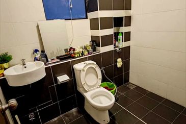 Seri Austin Luxury Apartment