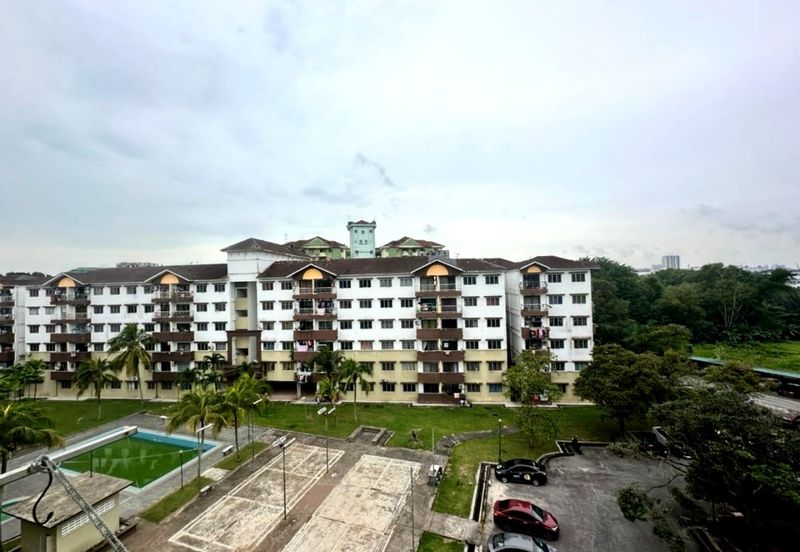 Sri Kenari Apartment