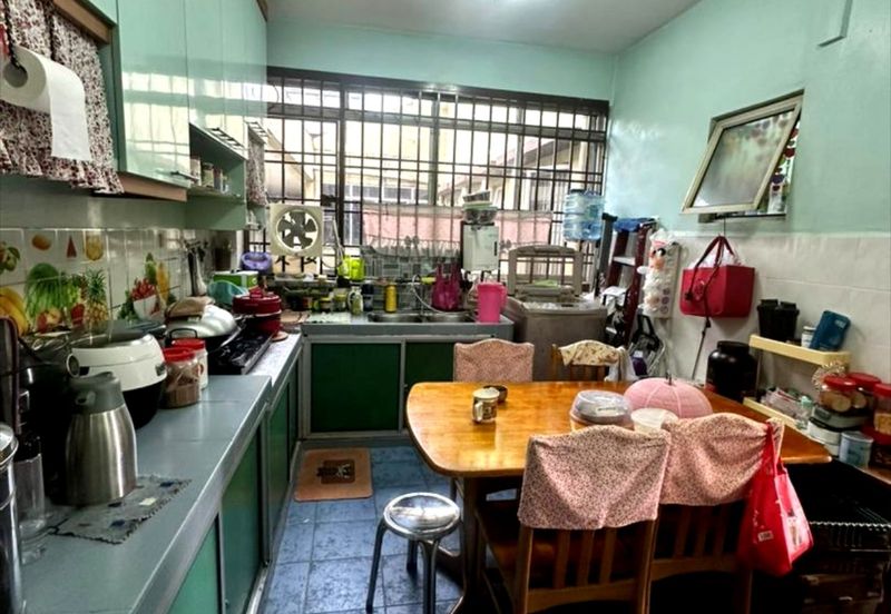 Sri Kenari Apartment