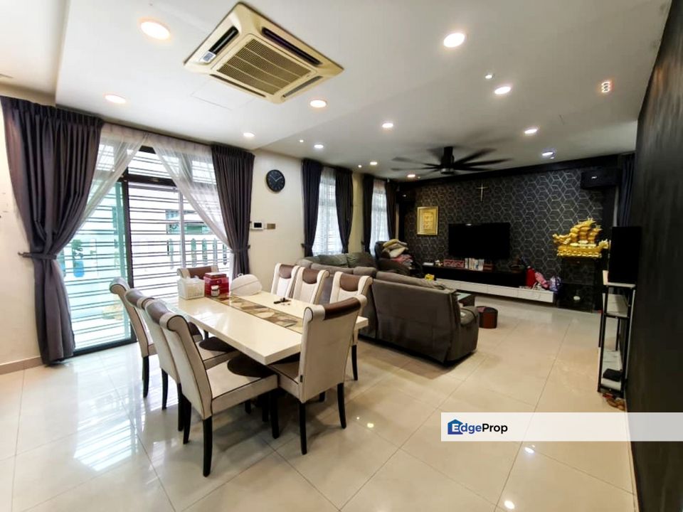 Bandar Indahpura / Jalan Matahari / Kulai / Double Storey Semi D , Johor, Kulai