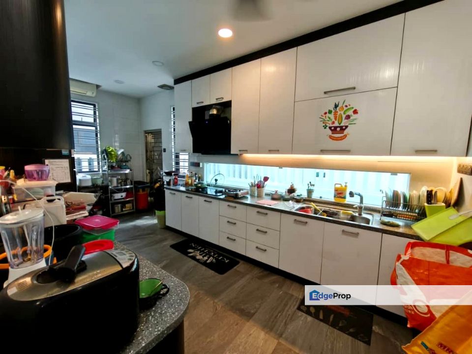 Bandar Indahpura / Jalan Matahari / Kulai / Double Storey Semi D , Johor, Kulai