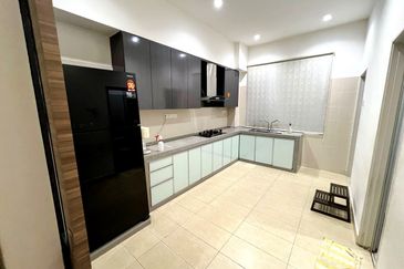 Austin Residence @Taman Mount Austin