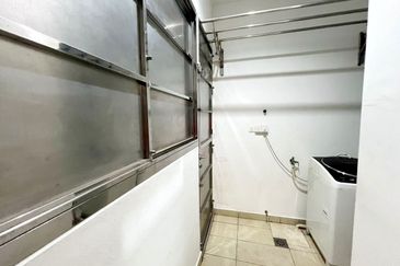 Austin Residence @Taman Mount Austin