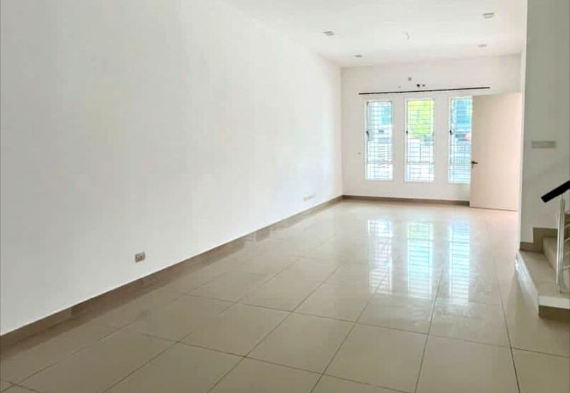 Austin Residence @Taman Mount Austin