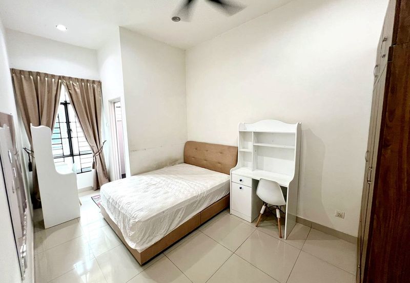 Austin Residence @Taman Mount Austin