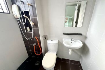 Austin Residence @Taman Mount Austin