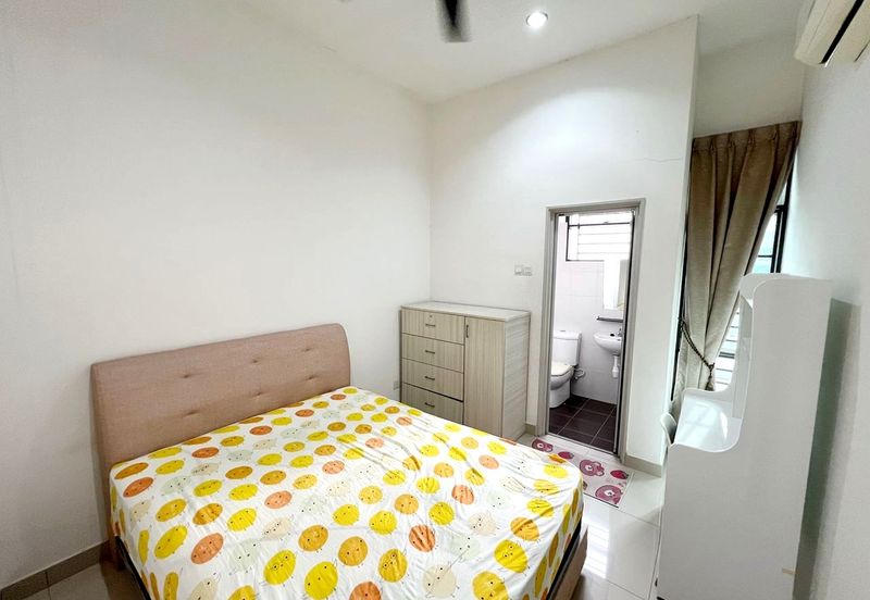 Austin Residence @Taman Mount Austin