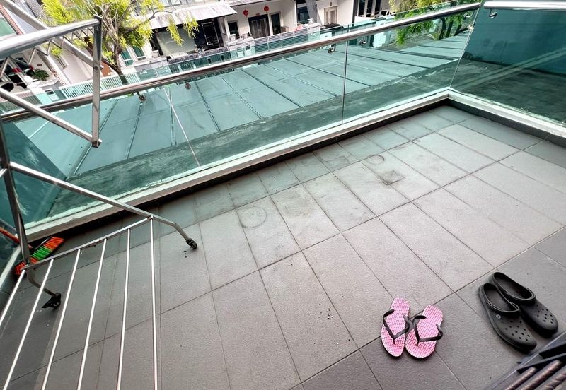 Austin Residence @Taman Mount Austin