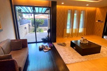 Taman Austin Perdana